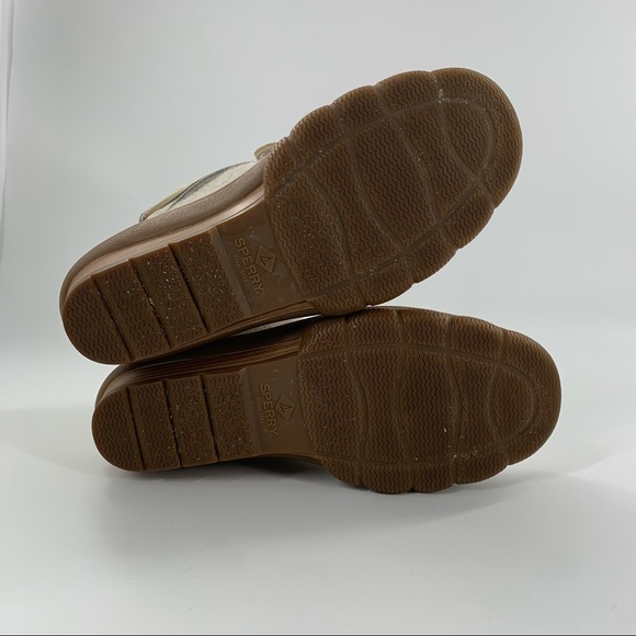 Sperry duck boots for J Crew in cream - Picture 5 of 9